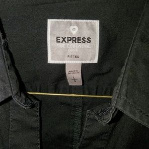 Express fitted button down